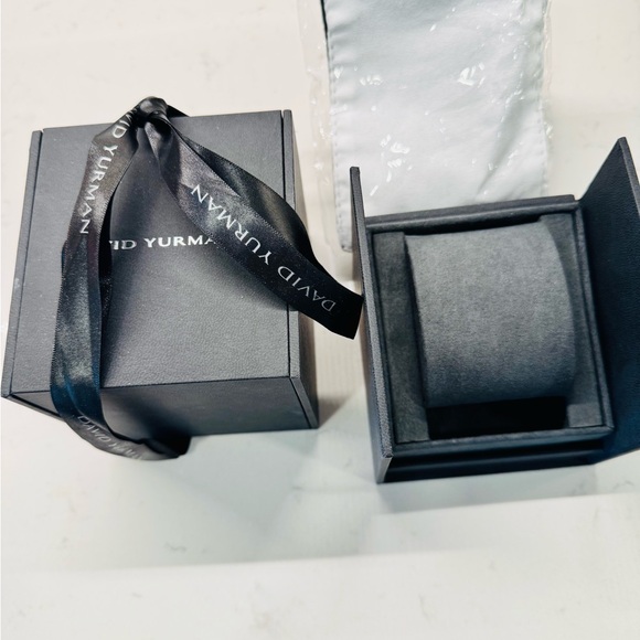 David Yurman Charcoal Gift Boxes with Ribbon - Picture 3 of 3